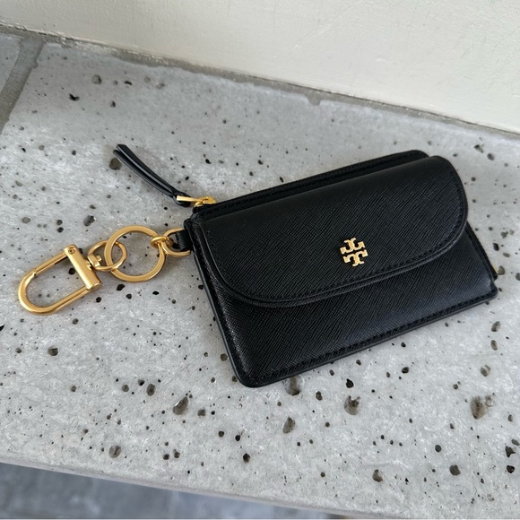 Tory Burch Accessories - NWT Tory Burch Emerson card case